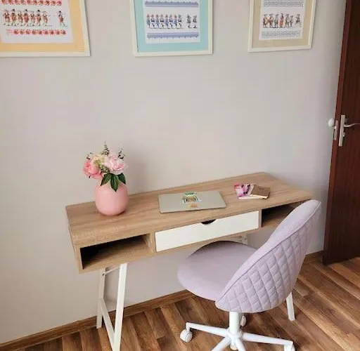 Center 2 Bedroom Apartment, Free Parking * Filibe